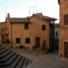 © Abati_Toscana, Siena, Monticchiello. Abitare